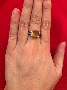 Size 6 ring similar to David yurman - Amber